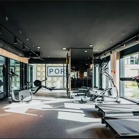 Porto * Gdansk